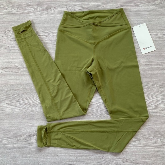 NWT Lululemon Nulu and Crisscross Mesh Stirrup Tight in Bronze Green Size 6 - Picture 1 of 16